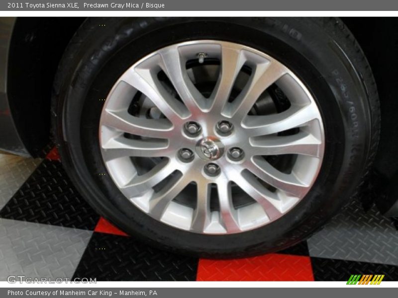 Predawn Gray Mica / Bisque 2011 Toyota Sienna XLE