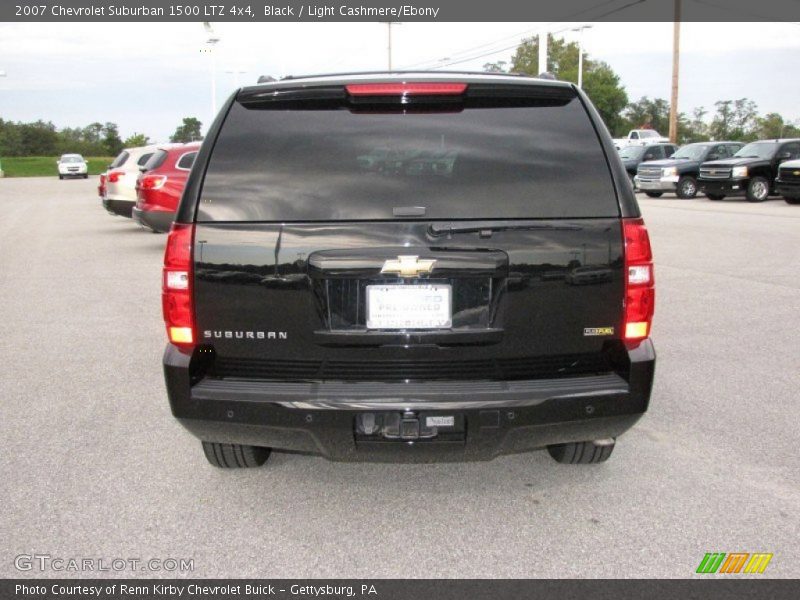 Black / Light Cashmere/Ebony 2007 Chevrolet Suburban 1500 LTZ 4x4