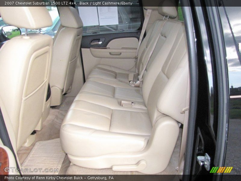  2007 Suburban 1500 LTZ 4x4 Light Cashmere/Ebony Interior
