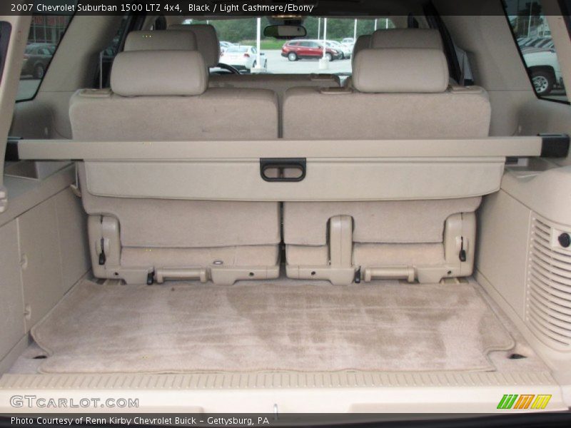  2007 Suburban 1500 LTZ 4x4 Trunk