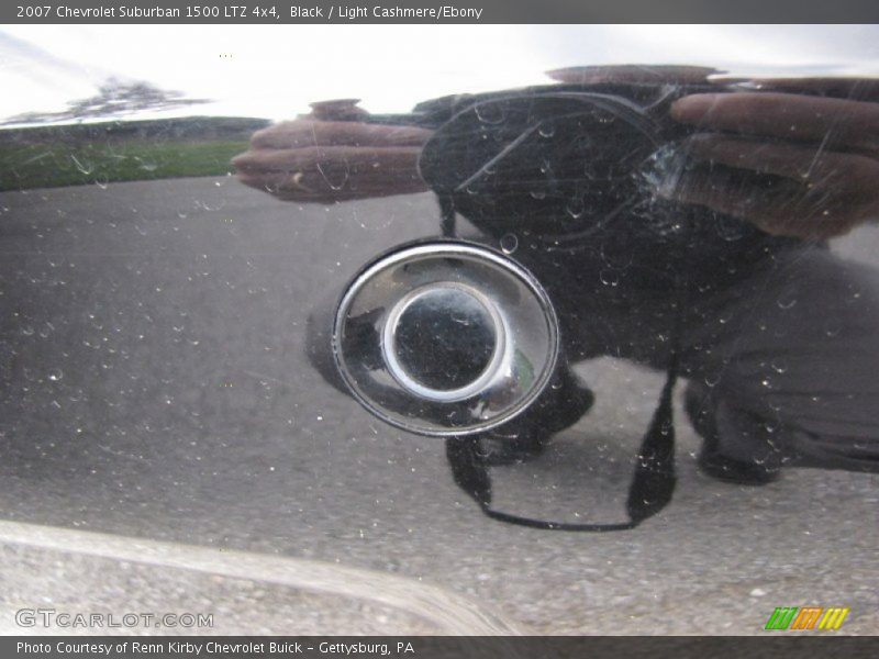 Black / Light Cashmere/Ebony 2007 Chevrolet Suburban 1500 LTZ 4x4