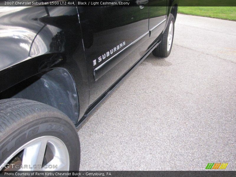 Black / Light Cashmere/Ebony 2007 Chevrolet Suburban 1500 LTZ 4x4