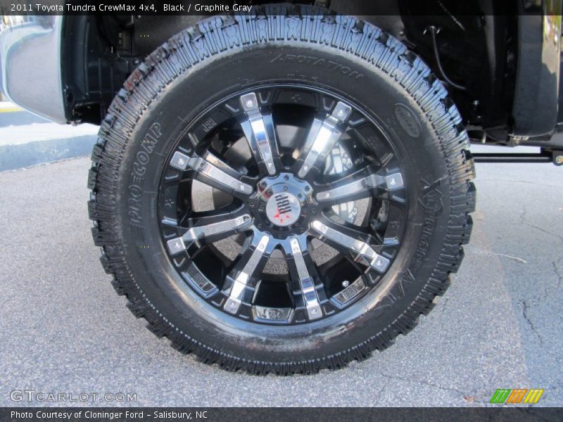 Custom Wheels of 2011 Tundra CrewMax 4x4