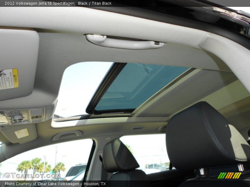 Black / Titan Black 2012 Volkswagen Jetta SE SportWagen