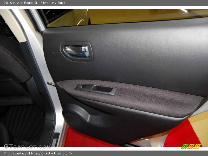 Silver Ice / Black 2010 Nissan Rogue SL