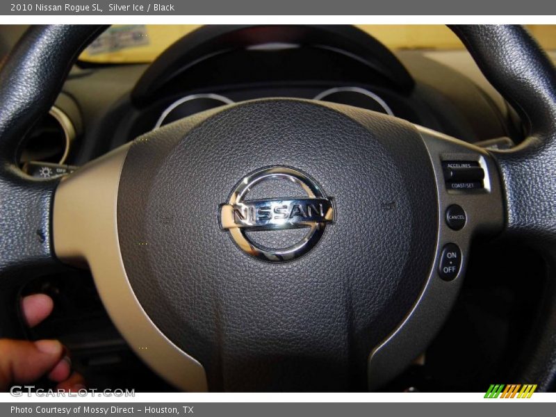 Silver Ice / Black 2010 Nissan Rogue SL