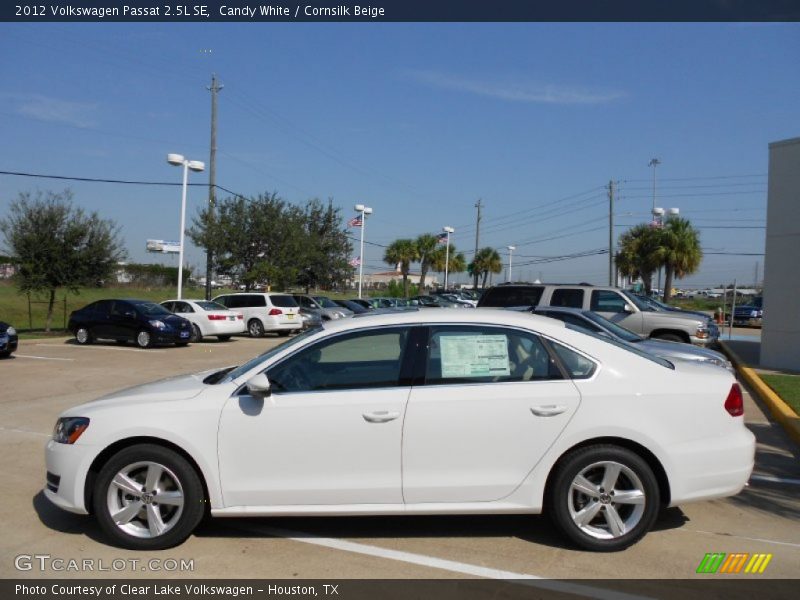 Candy White / Cornsilk Beige 2012 Volkswagen Passat 2.5L SE