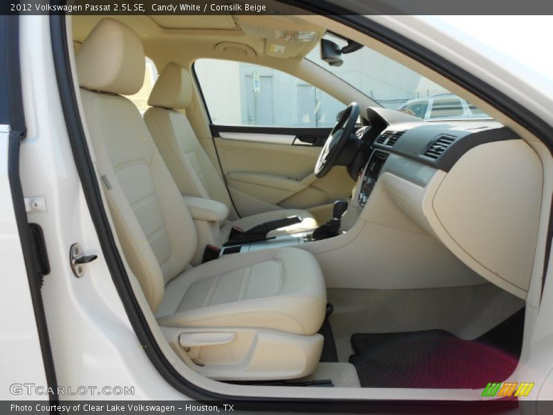 Candy White / Cornsilk Beige 2012 Volkswagen Passat 2.5L SE