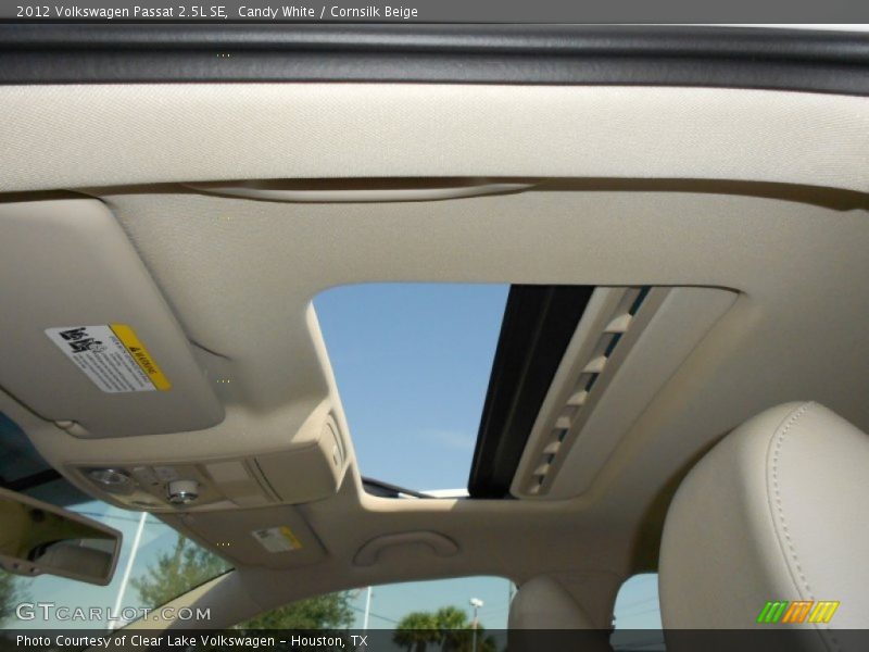 Candy White / Cornsilk Beige 2012 Volkswagen Passat 2.5L SE