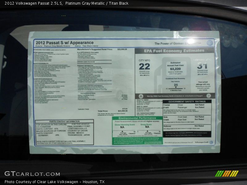 Platinum Gray Metallic / Titan Black 2012 Volkswagen Passat 2.5L S
