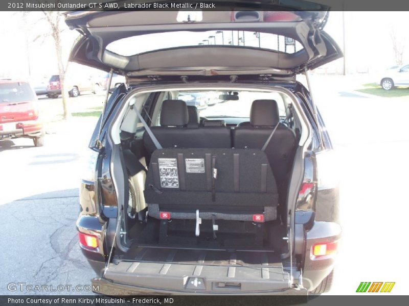 Labrador Black Metallic / Black 2012 Mitsubishi Outlander GT S AWD