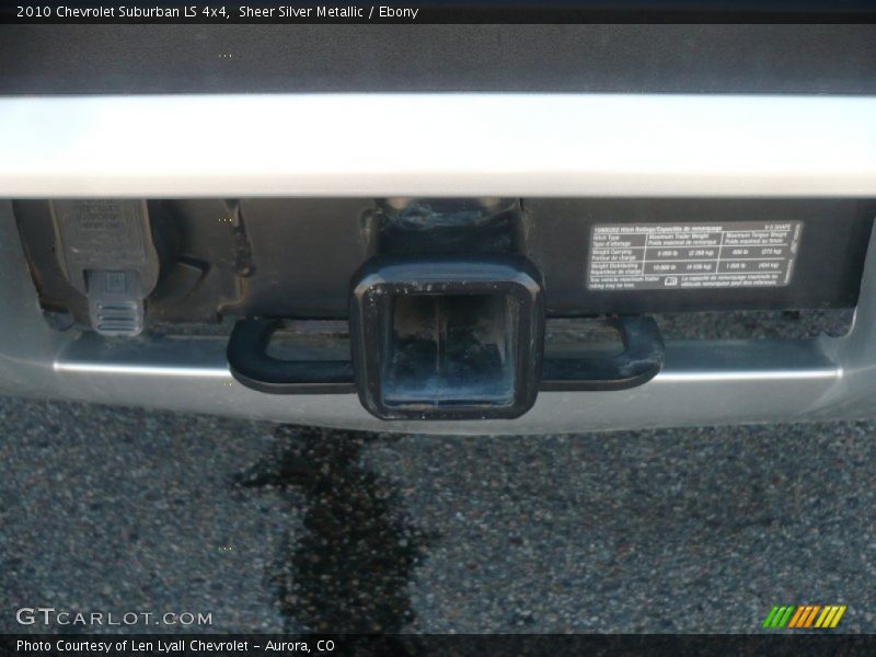 Sheer Silver Metallic / Ebony 2010 Chevrolet Suburban LS 4x4