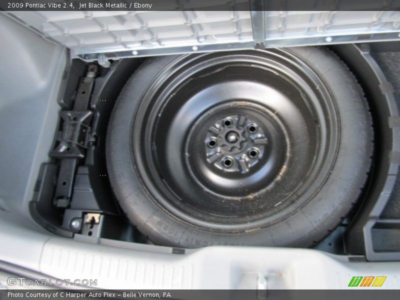 Jet Black Metallic / Ebony 2009 Pontiac Vibe 2.4