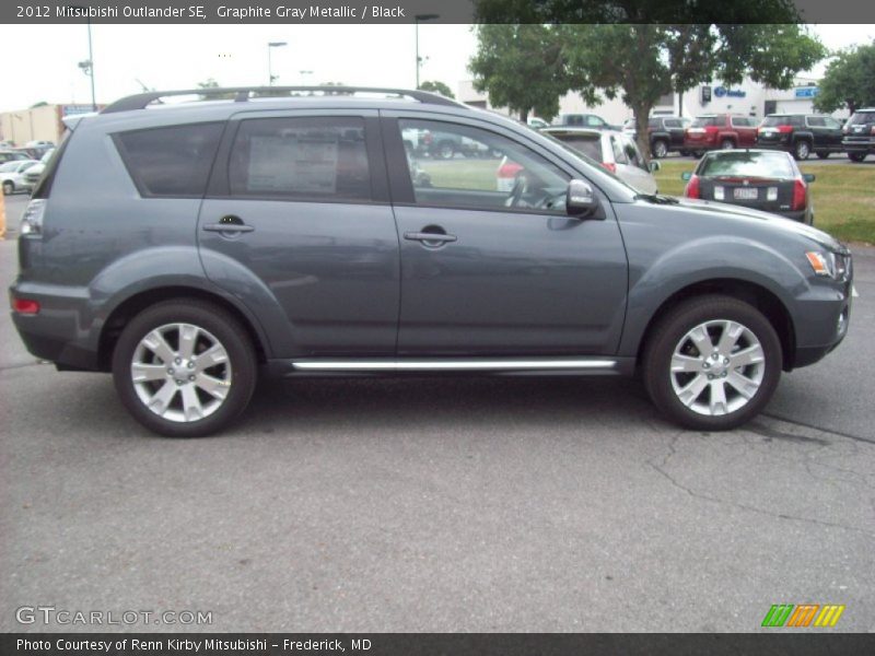 Graphite Gray Metallic / Black 2012 Mitsubishi Outlander SE