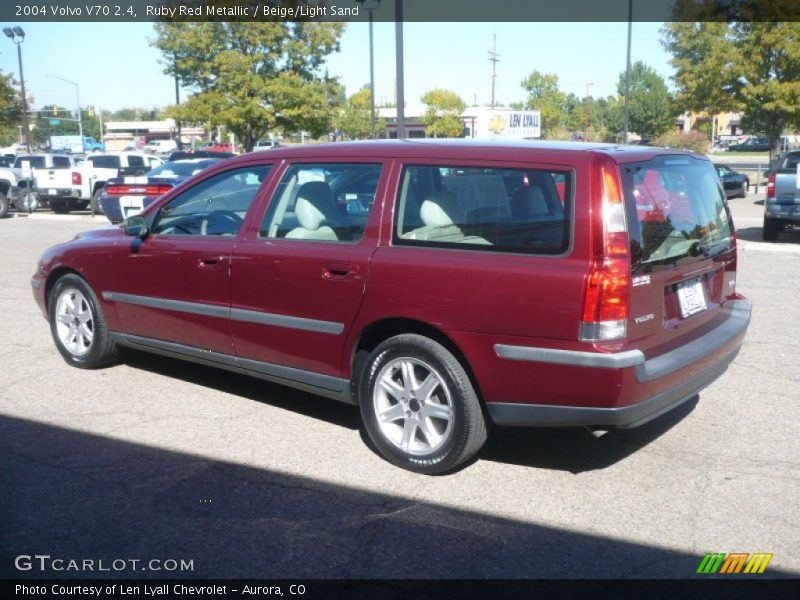 Ruby Red Metallic / Beige/Light Sand 2004 Volvo V70 2.4