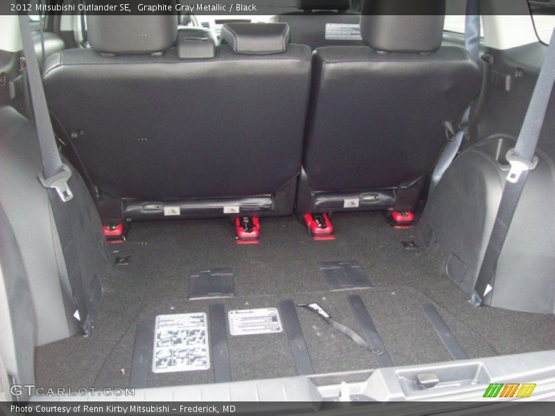 Graphite Gray Metallic / Black 2012 Mitsubishi Outlander SE