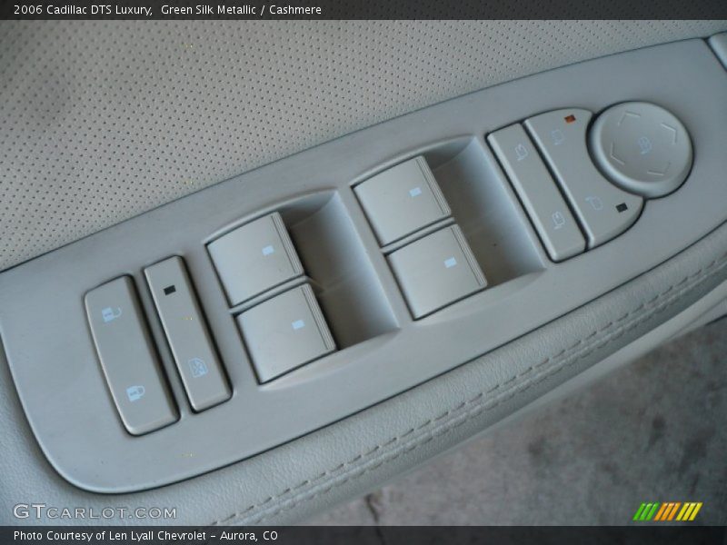 Green Silk Metallic / Cashmere 2006 Cadillac DTS Luxury