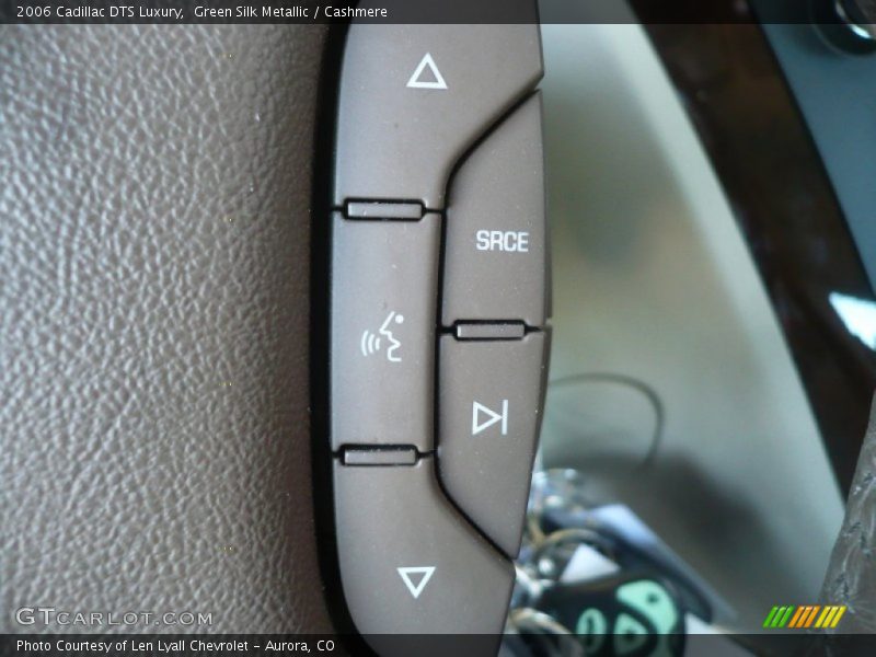 Green Silk Metallic / Cashmere 2006 Cadillac DTS Luxury