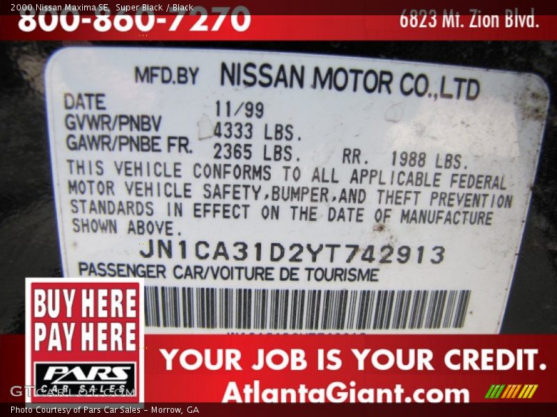 Super Black / Black 2000 Nissan Maxima SE