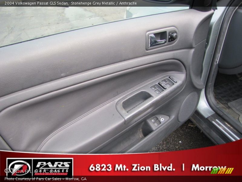 Stonehenge Grey Metallic / Anthracite 2004 Volkswagen Passat GLS Sedan