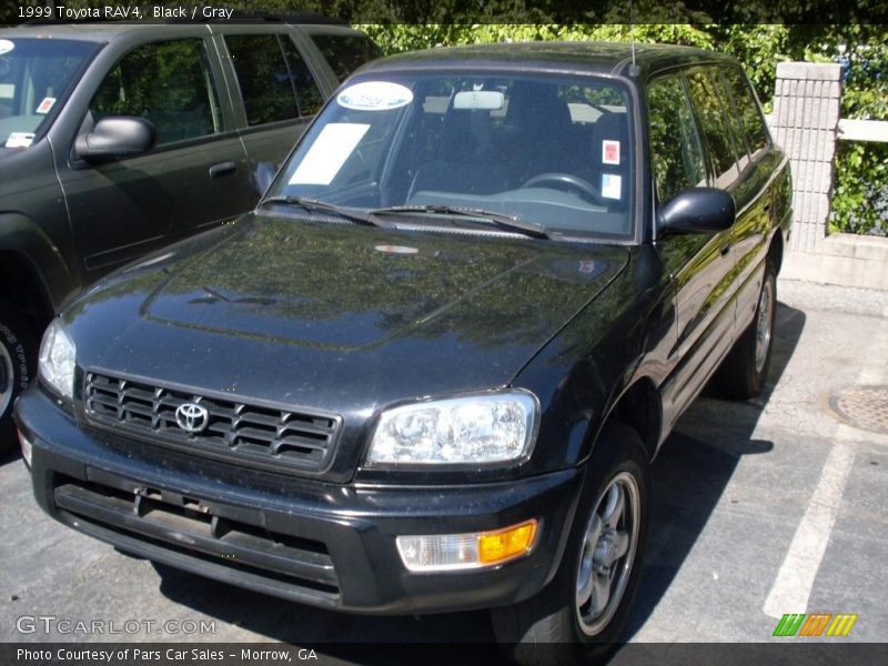 Black / Gray 1999 Toyota RAV4