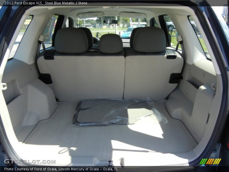  2012 Escape XLS Trunk