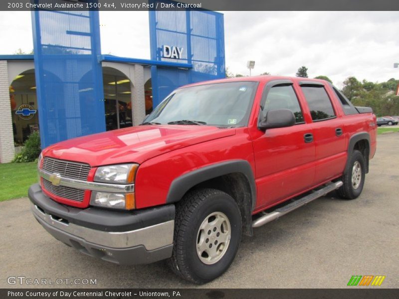 Victory Red / Dark Charcoal 2003 Chevrolet Avalanche 1500 4x4