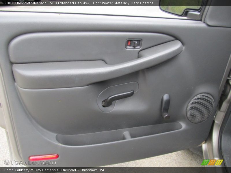 Light Pewter Metallic / Dark Charcoal 2003 Chevrolet Silverado 1500 Extended Cab 4x4