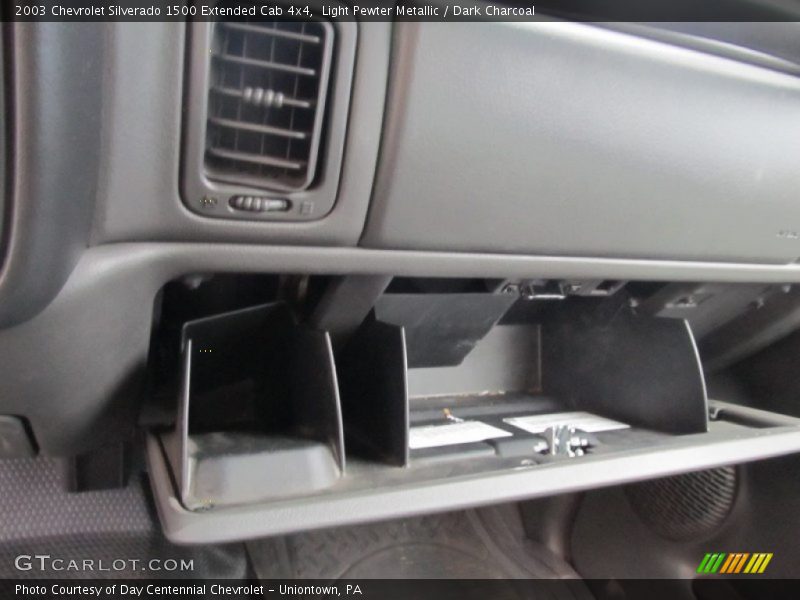 Light Pewter Metallic / Dark Charcoal 2003 Chevrolet Silverado 1500 Extended Cab 4x4