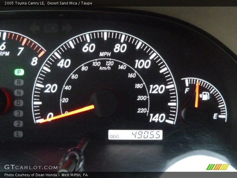 Desert Sand Mica / Taupe 2005 Toyota Camry LE