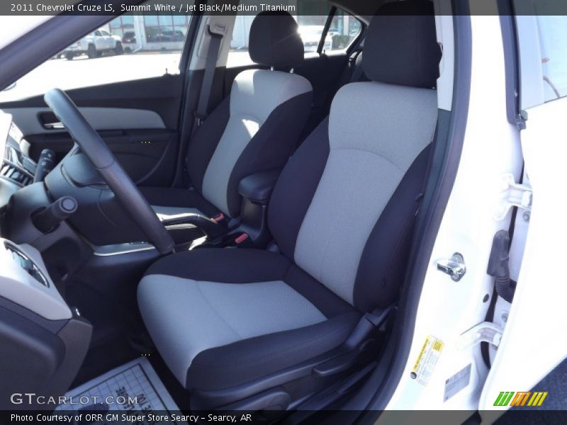  2011 Cruze LS Jet Black/Medium Titanium Interior