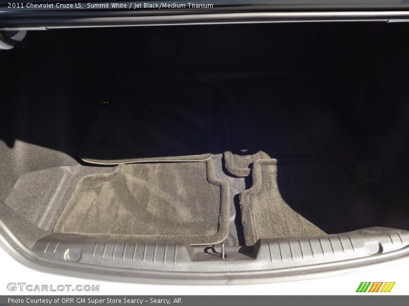 Summit White / Jet Black/Medium Titanium 2011 Chevrolet Cruze LS