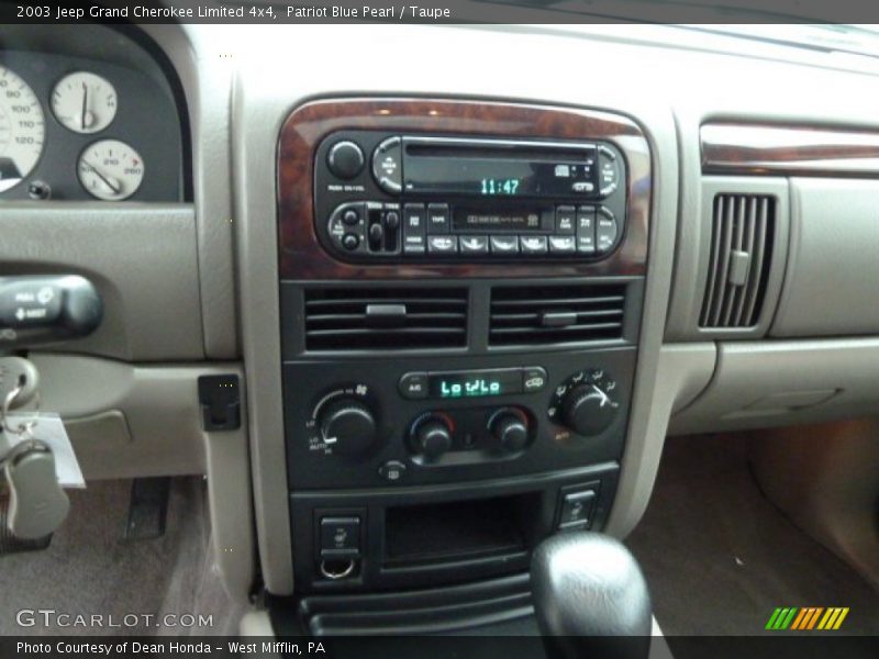 Patriot Blue Pearl / Taupe 2003 Jeep Grand Cherokee Limited 4x4