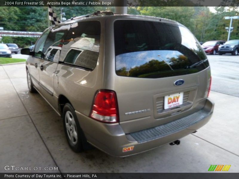 Arizona Beige Metallic / Pebble Beige 2004 Ford Freestar SE