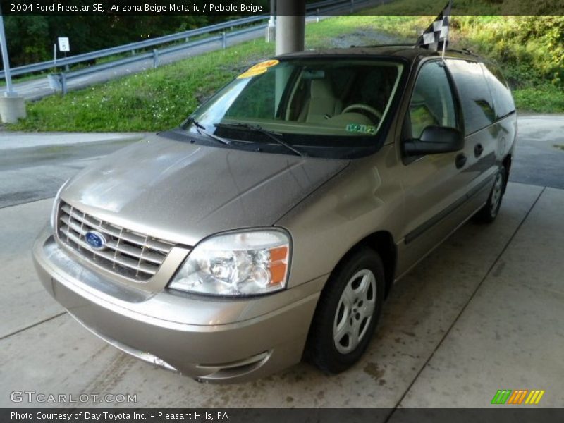 Arizona Beige Metallic / Pebble Beige 2004 Ford Freestar SE