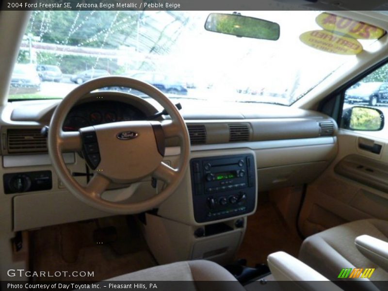 Arizona Beige Metallic / Pebble Beige 2004 Ford Freestar SE
