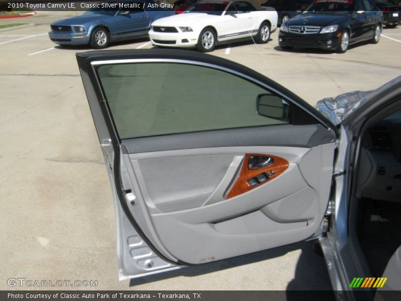 Classic Silver Metallic / Ash Gray 2010 Toyota Camry LE