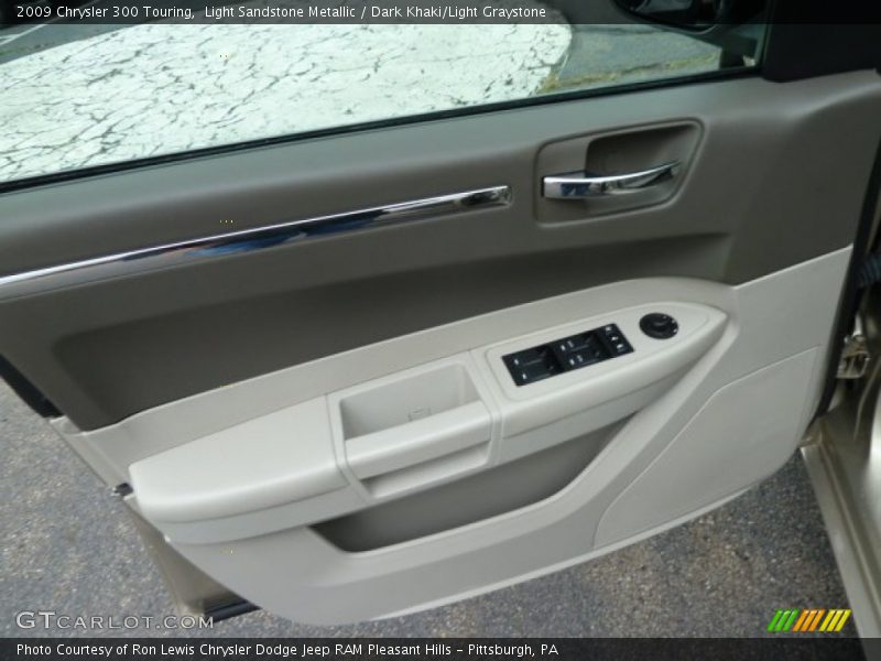 Light Sandstone Metallic / Dark Khaki/Light Graystone 2009 Chrysler 300 Touring