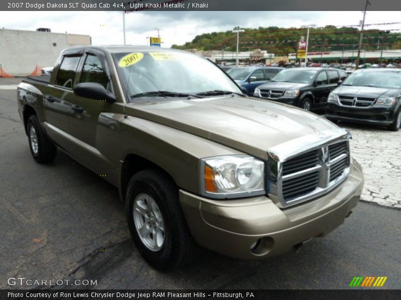 Front 3/4 View of 2007 Dakota SLT Quad Cab 4x4