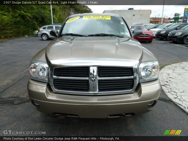 Light Khaki Metallic / Khaki 2007 Dodge Dakota SLT Quad Cab 4x4