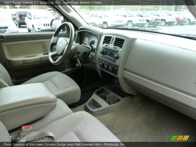 Light Khaki Metallic / Khaki 2007 Dodge Dakota SLT Quad Cab 4x4