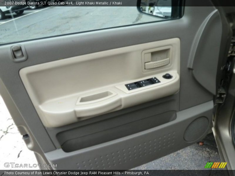 Light Khaki Metallic / Khaki 2007 Dodge Dakota SLT Quad Cab 4x4