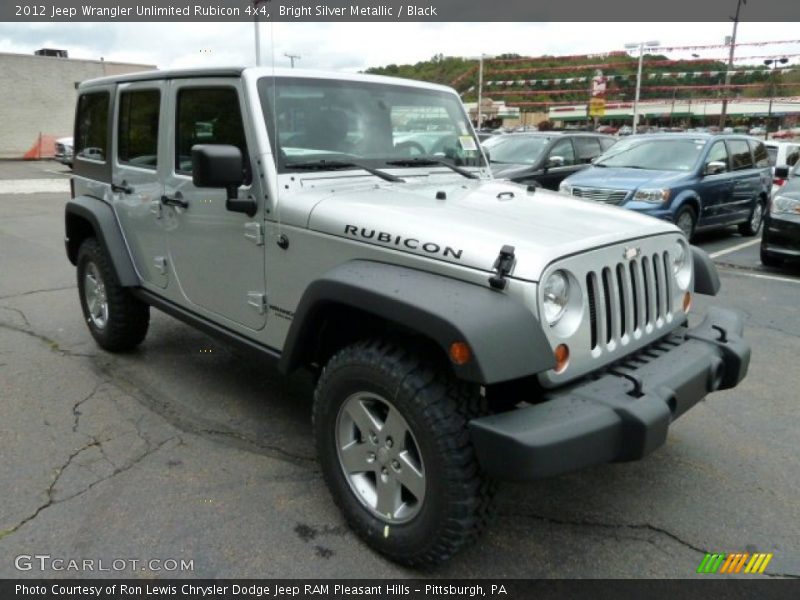 Front 3/4 View of 2012 Wrangler Unlimited Rubicon 4x4