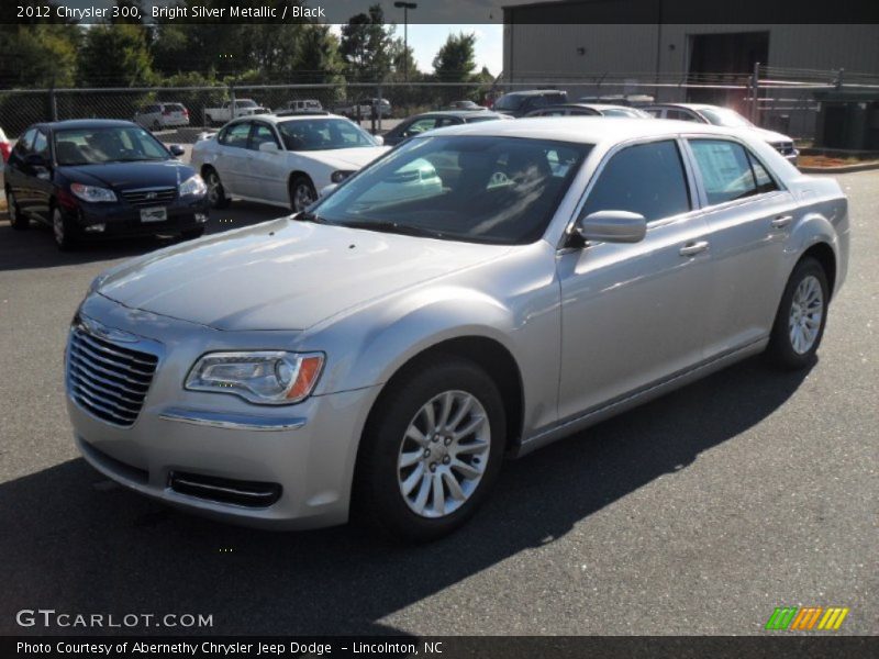 Front 3/4 View of 2012 300 