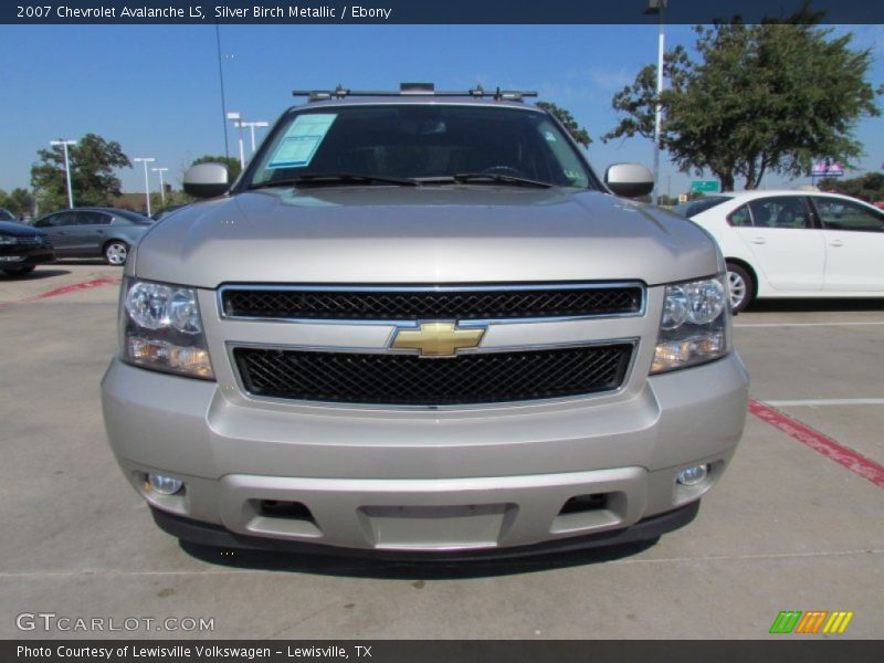 Silver Birch Metallic / Ebony 2007 Chevrolet Avalanche LS