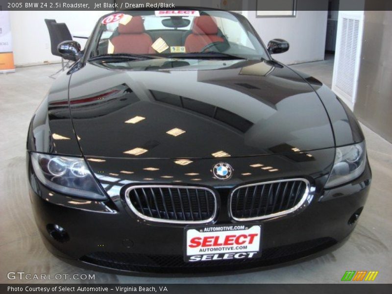 Jet Black / Dream Red/Black 2005 BMW Z4 2.5i Roadster