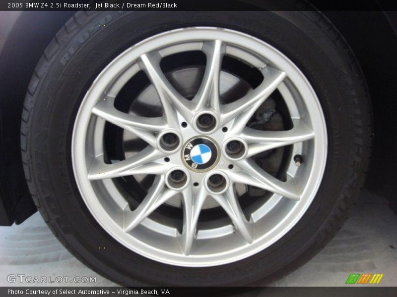 Jet Black / Dream Red/Black 2005 BMW Z4 2.5i Roadster