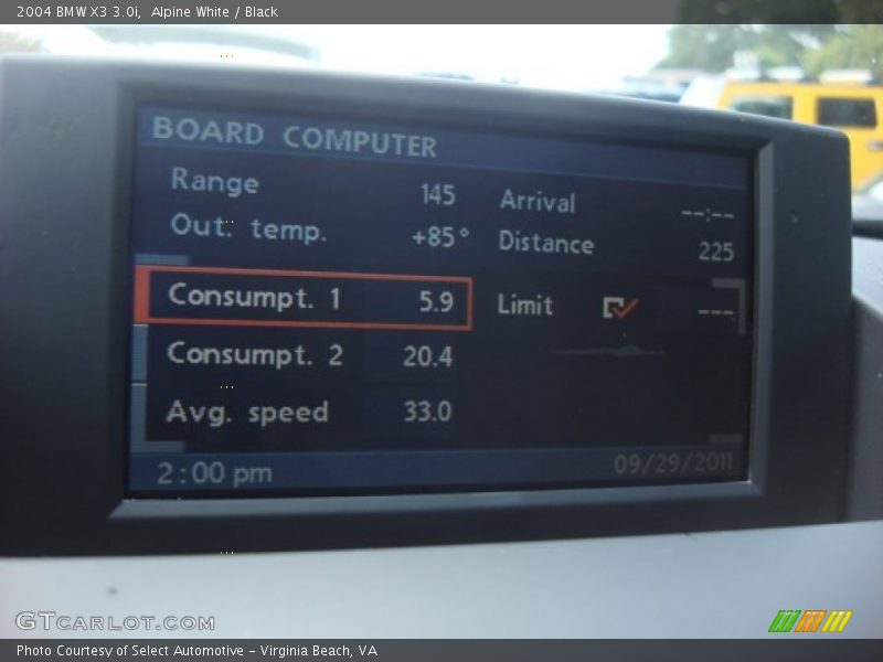 Alpine White / Black 2004 BMW X3 3.0i