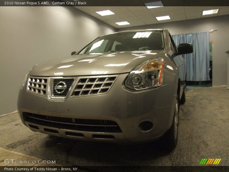 Gotham Gray / Black 2010 Nissan Rogue S AWD