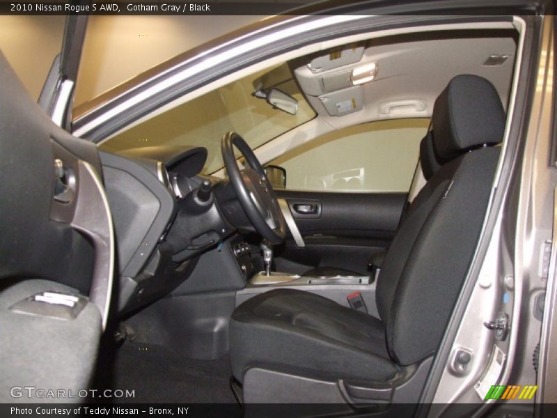 Gotham Gray / Black 2010 Nissan Rogue S AWD